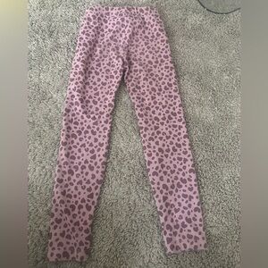 Cheetah print leggings.